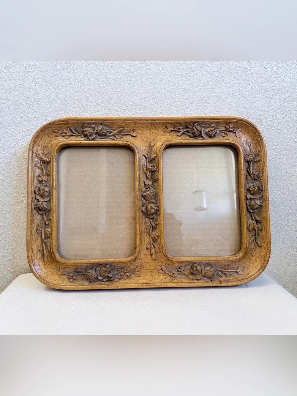Vintage Solid Wood Carved Floral Double Picture Frame 2x 5x7 Photos 13x10
